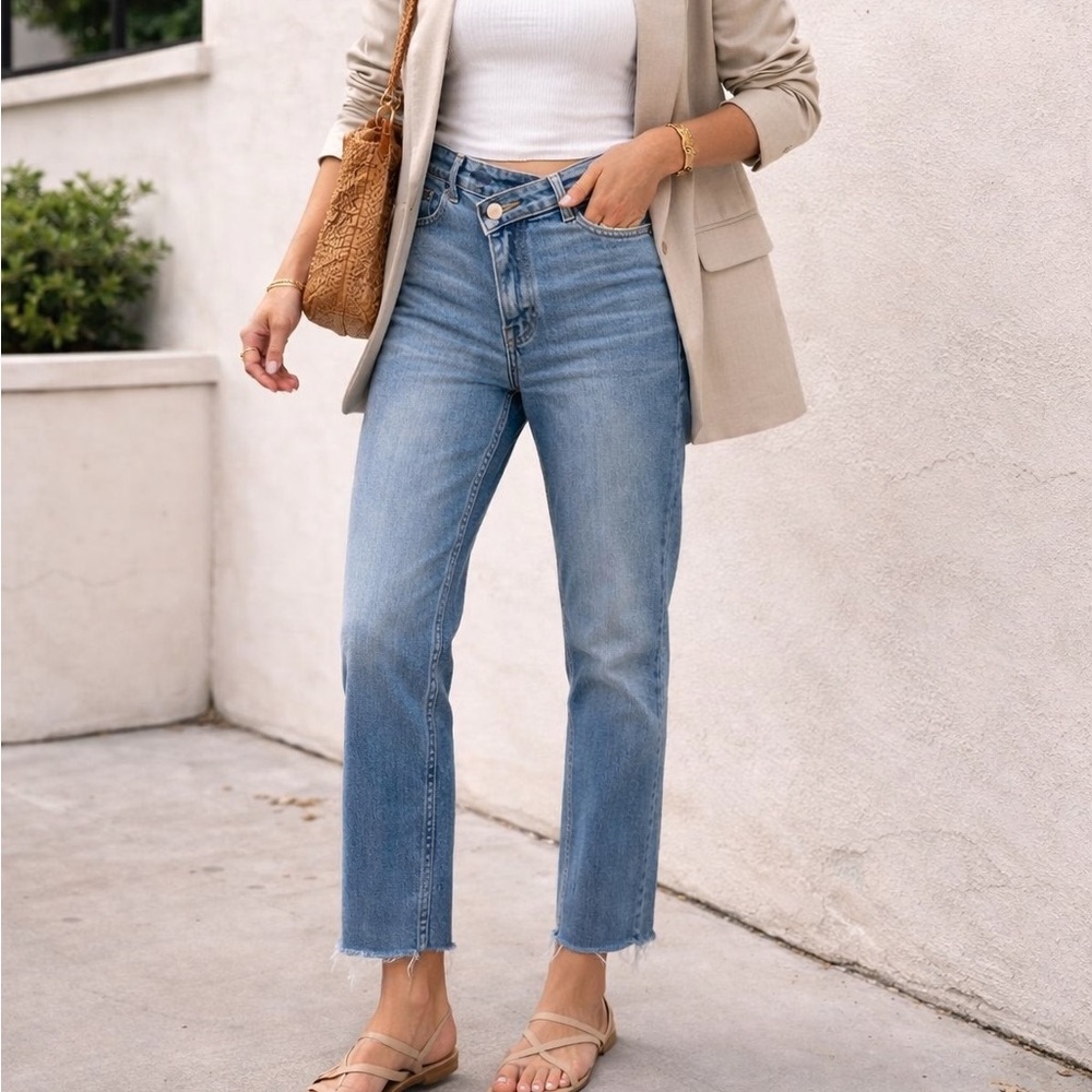 Abercrombie & Fitch The‎ Dad Criss Cross High Rise Curve Love Straight Jeans